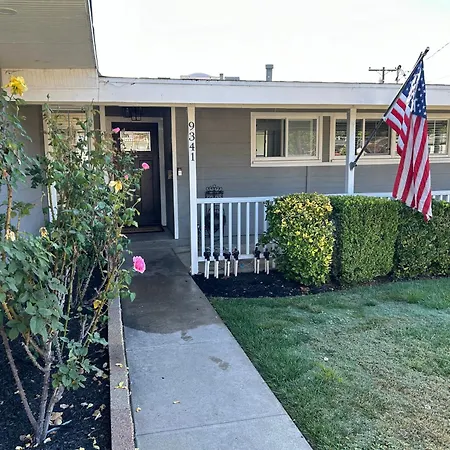 San Diego Homestay Master Room